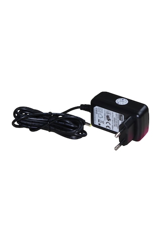Tem Uyumlu Adaptör 7.8 V 1.2 A Tem Uyumlu Adaptör 7.8 V 1.2 A
