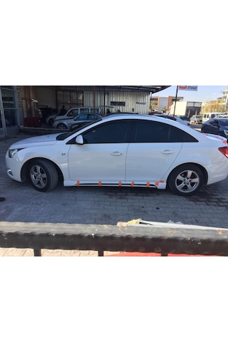 Chevrolet Cruze Marşpiyel Takımı (spor Model)