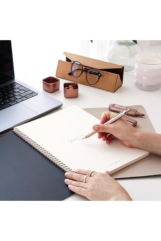 Tasarımlı 8 Cm X 12 Cm Ölçülerinde Çizgisiz 48 Yaprak Ahşap Kapaklı Defter Genel
