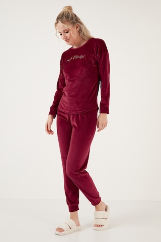 Lela Regular Fit Yumuşak Dokulu Kadife Bayan Pijama Takımı 6094200W4 Bordo