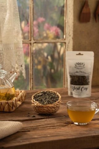 1001 Çiftliği Yeşilçay 50gr Analizli