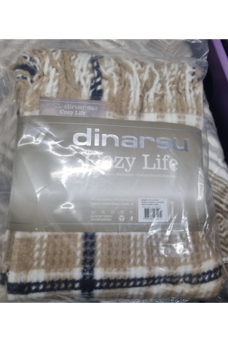 Dinarsu Cozy Life Pamuklu Tv Battaniyesi Maria Camel Camel Lacivert Krem