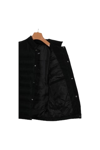 Erkek Dar Kesim Karbon Deri Siyah Şişme Yelek Rar01234 001