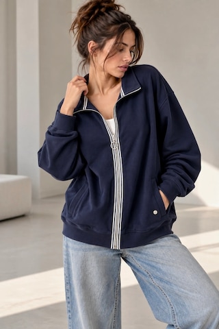 Bb Butik Basic Fermuar Detaylı Dik Yaka Oversize Mevsimlik Sweatshirt Fk3535 Lacivert