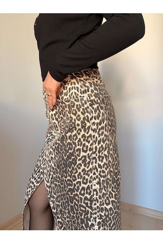 Ali Butik Leopar Önden Yırtmaç Detaylı Denim Etek Leopar