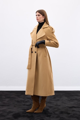 Sateen Geniş Yaka Uzun Kaban - Camel-136666 Camel