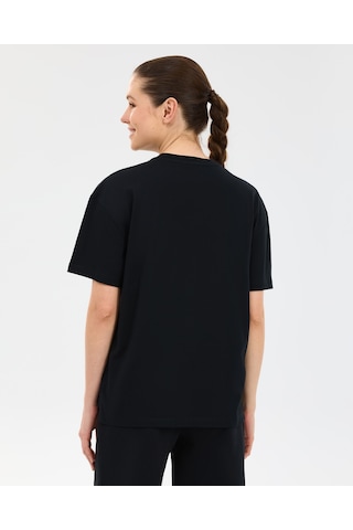 Skechers W Graphic T-shirt Short Sleeve T-shirt Kadın Siyah Tshirt S2610017-3817