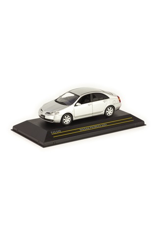 1:43 Ölçek Fırst43 2001 Nissan Primera Diecast Metal Minyatür Model Araba 10cm