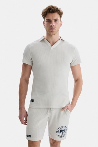 Ucla Russel Bej Polo Yaka Baskılı Erkek Tshirt Bej