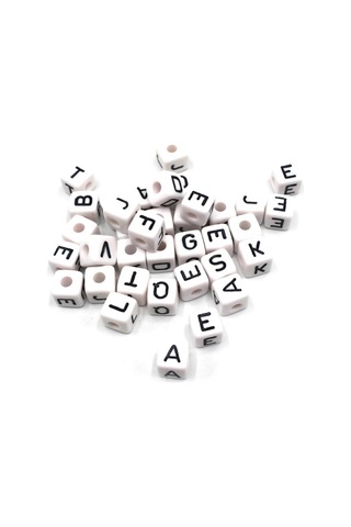 Harf Boncuk Akrilik Küp 10 Mm Beyaz 500 Gr