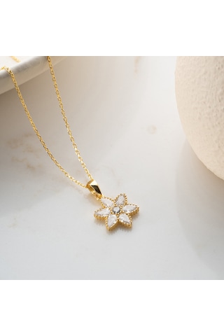 Vaoov 925 Ayar Gümüş Damla Taşlı Gold Çiçek Kolye Altın