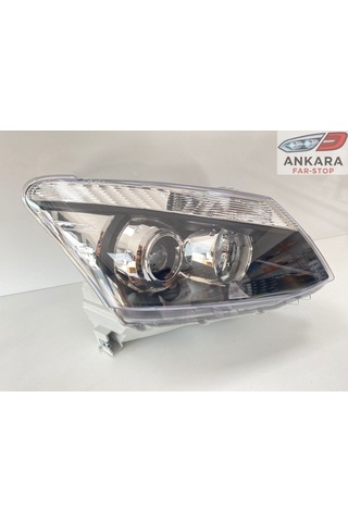 Isuzu D-max 2012-2015 Far Lambası Siyah Mercekli Sağ