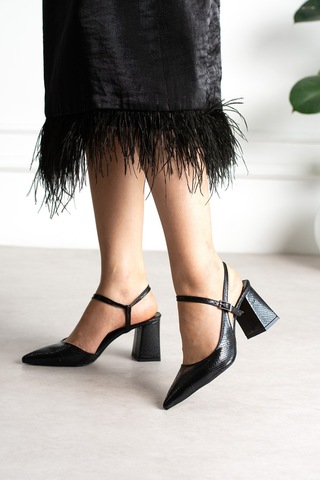 Dabab Shoes Tamara Kadın Siyah Yılan Desenli Sivri Burun Bilekten Bantlı 7 Cm Kalın Topuklu Slingback Ayakkabı