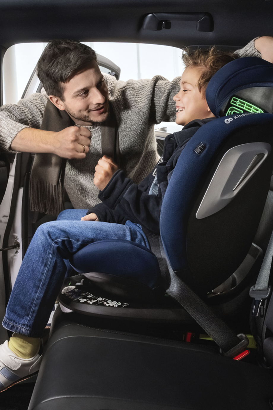Kinderkraft I-grow 2 Plus İ-size Çocuk Oto Koltuğu 40 150 CM