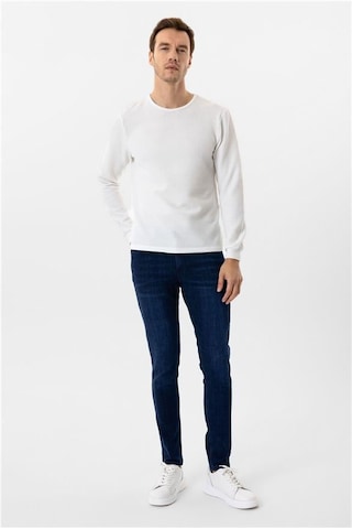 Süvari Beyaz Slim Armürlü Bisiklet Yaka Sweatshirt Beyaz