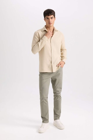 DeFacto Yazlık Gabardin Chino Kanvas Pantolon Slim Fit Dar Kesim Dar Paça Cepli B2089AX25SPKH454