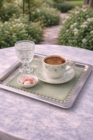 Kristal Boncuk Detaylı Nil Yeşili Sunum Peçetesi 20x20 Cm 1 Adet