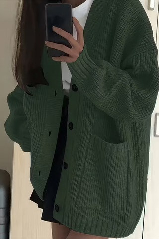 Cool Tarz Kadın Oversize Cepli Düğmeli V Yaka Triko Hırka Haki Haki
