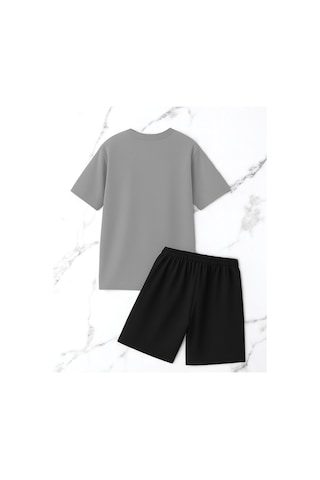 Uyguntarz Unisex Pırlantalı Kadın Portresi Tasarım Basklı Tshirt Şort Takımı Gri