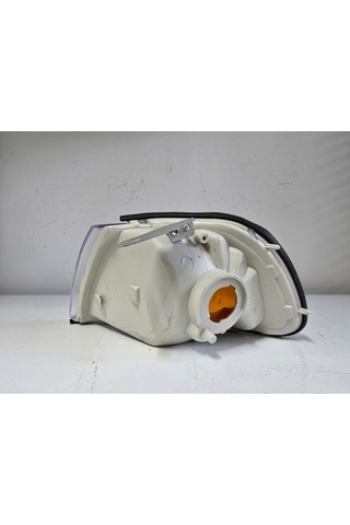 Hyundai Excel 1992 1993 1994 Ön Sağ Sinyal Duysuz .