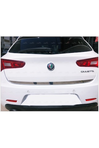 Alfa Romeo Giulietta Paslanmaz Krom Bagaj Alt Çıta 2010 Üzeri