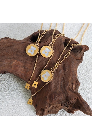 Japon Ve Kore Çizgi Film Ayı Altın Kaplama Püsküllü Kolye - Tatlı Titanyum Çelik Takı Altın Rengi