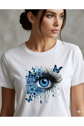 Kadın Beyaz , Siyah Pamuklu Mavi Çiçekler Kelebek Detaylı Göz Baskılı Rahat Kalıp T-shirt Beyaz