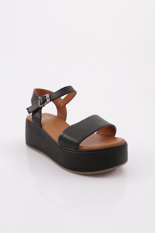 Dgn 6002 Kadin Kalin Taban Sandalet Siyah