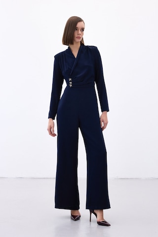 Sateen Fiyonk Aksesuarlı Krep Tulum - Lacivert-136703 Lacivert