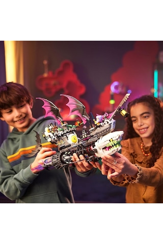 LEGO® 71469 Dreamzzz Kabus Köpek Balığı Gemisi 1389 Parça