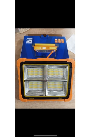 200 Watt Portatif Solar Led Projektör