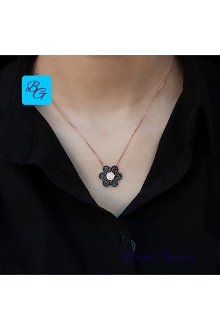 Oniks Zirkon Taşlı Rose Çiçek Kolye Rose - Gold - Gümüş