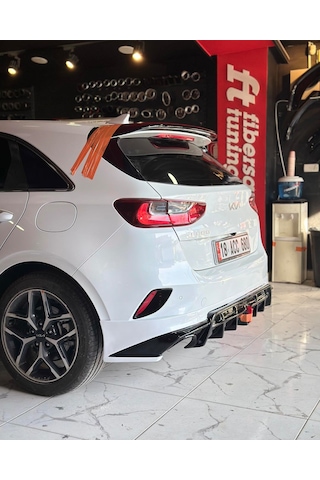 Kia Ceed 2021... Arka Tampon Eki--fibersan Tuning