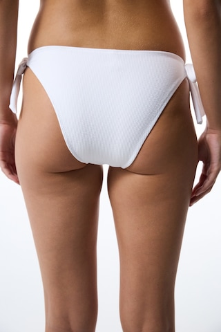Penti Beyaz Marlee Brazilian Bikini Altı
