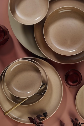 Kütahya Porselen Moderna 16 Parça 4 Kişilik Yemek Takımı Yavruağzı