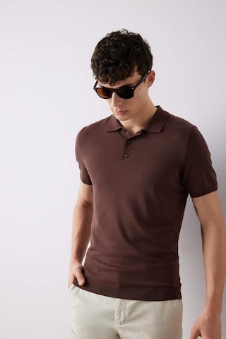 DeFacto Standart Fit Polo Yaka Triko Kısa Kollu Tişört E3241AX25SPBN496