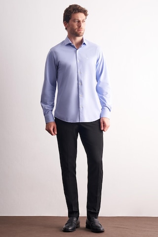 İmza Mavi Yarım İtalyan Yaka Uzun Kol Premium Slim Fit %100 Pamuk Gömlek 1004255194 Mavi