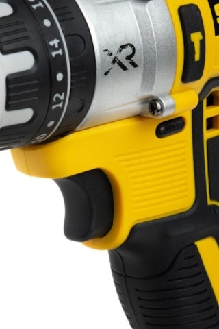 Staxx Power XR5800 58V 8Ah Samsung Akülü Darbeli Şarjlı Vidalama Matkap + 30 Parça Set