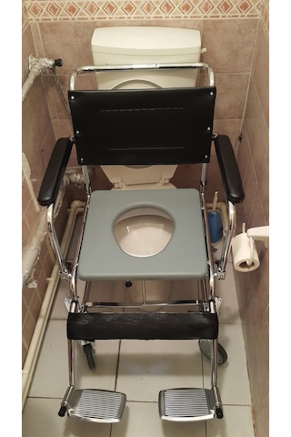 Tekerlekli Tuvalet Ve Banyo Sandalyesi Klozete Uyumlu Hasta Wc