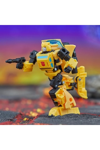 Hasbro Transformers: Legacy Deluxe Class Origin Bumblebee Aksiyon Figürü