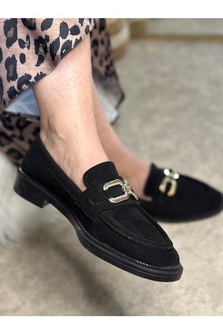 Günlük Kadın Loafer Klasik Alçak Topuklu Desenli Taban Zincirli Oval Burunlu Makosen Ayakkabı 100 Siyah Süet Altın