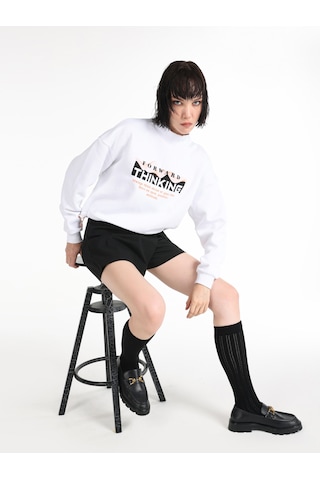 Colin's Colins Regular Fit Baskılı Crop Beyaz Kadın Sweatshirt Cl1065081 Beyaz