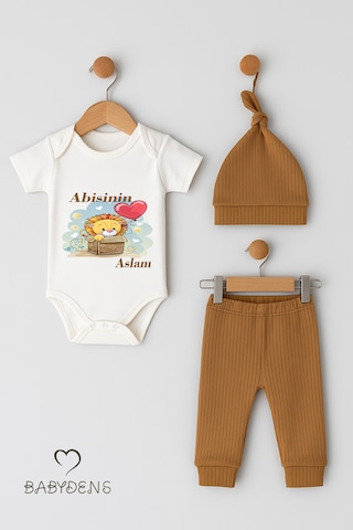 Babyden's Abisinin Aslanı Yazılı 3 Lü Bebek Takımı %100 Pamuklu Çıtçıtlı Zıbın, Şapka Ve Fitilli Pantolon Set Kahverengi