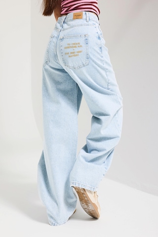 it's basic Kadın Ice 4s6-3 Balon Fit Cep Nakışlı Özel Tasarım Denim Jean Ice Kot