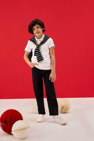 Defacto Erkek Çocuk Straight Fit Standart Paça Basic Düz Jean Pantolon B5445a826smnm40 Siyah-nm40