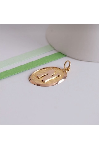 Özden Kuyumcusu  14 Ayar Altın Vintage Oval N Harf Kolye Ucu