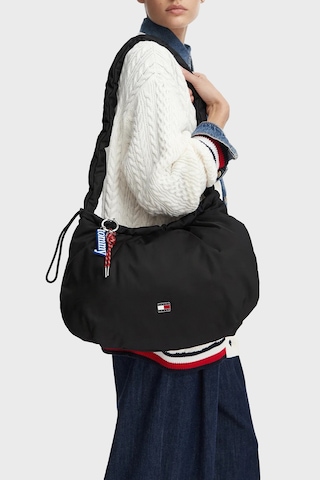 Tommy Jeans Charmlı Omuz Askılı Çanta Kadın Çanta Aw0aw18783 Bds Siyah