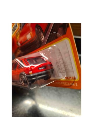 Matchbox 1/64 Ford Fiesta Mk2 1983