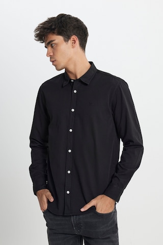 Lee Regular Fit Normal Kesim %100 Pamuk Siyah Gömlek LL37BM001 Siyah