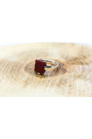 Gümüş Sade Kare Model Akik Taşlı Yüzük